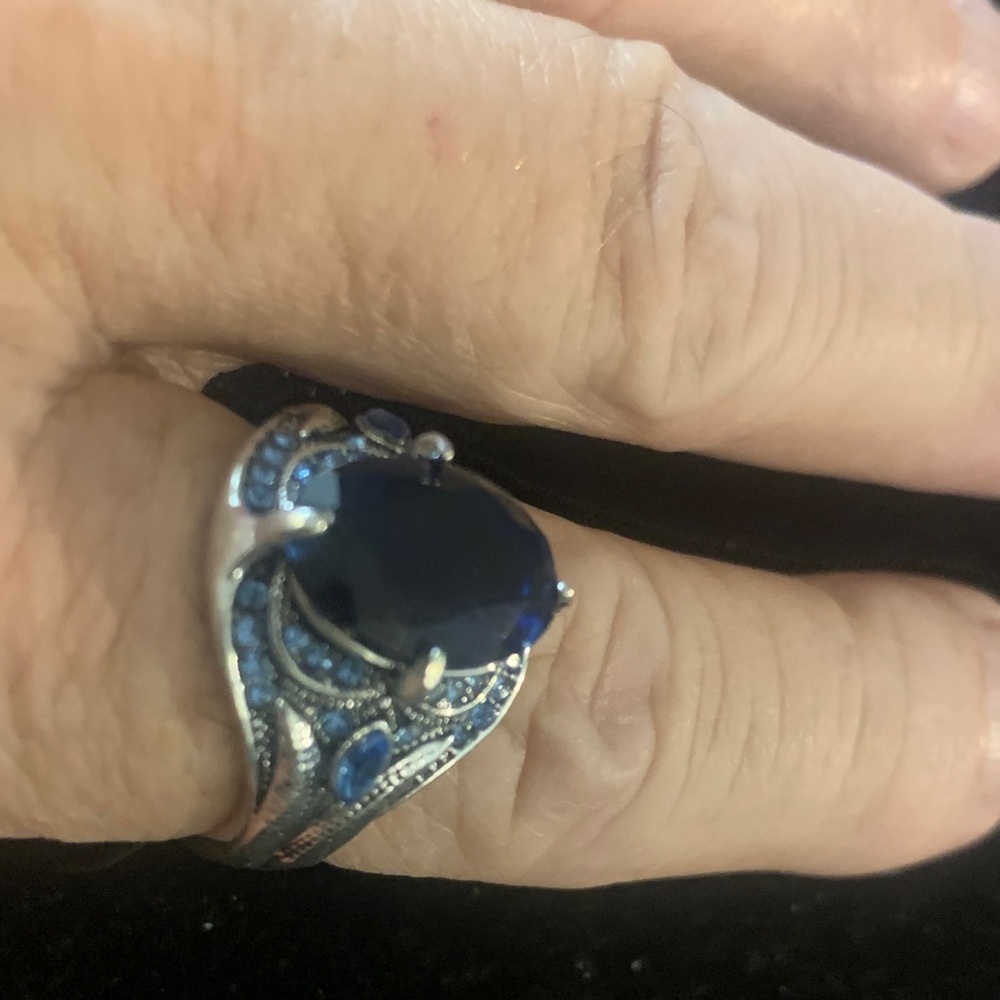 Elegant Blue and Silver Unisex Ring